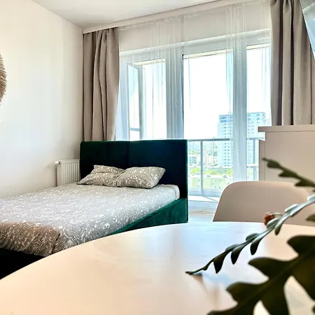 Iii Przy Parku Reagana Blisko Plazy Apartamento