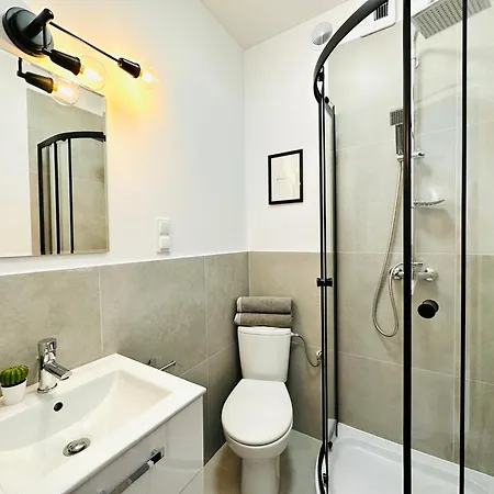 Iii Przy Parku Reagana Blisko Plazy Apartment *